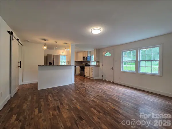 2128 Hodgin ST, Gastonia, NC 28056