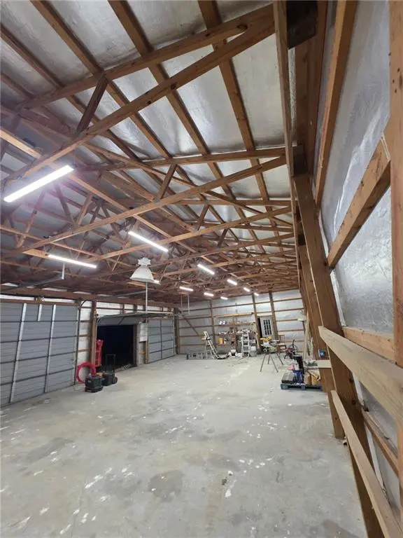 12864 Arkansas RD, Colony, KS 66015
