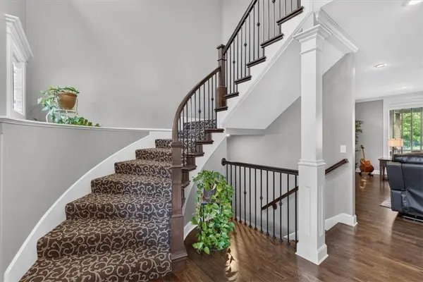 21706 W 82nd TER, Lenexa, KS 66220