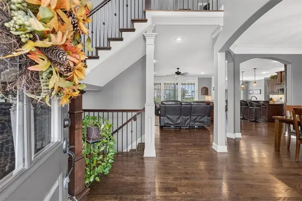 21706 W 82nd TER, Lenexa, KS 66220