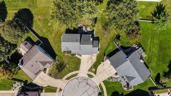 3209 Brampton DR, Huntington, IN 46750