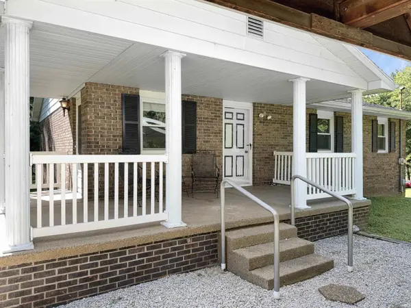 2733 Old State Road 66 RD, Newburgh, IN 47630