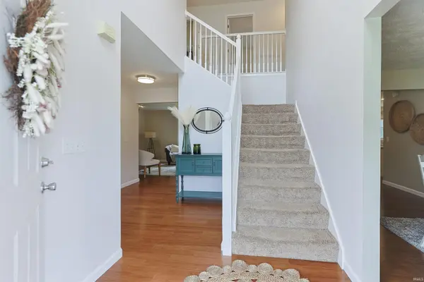 50885 Lexington Glen DR, Granger, IN 46530