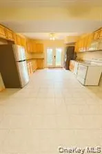 10 Ashlyn DR, Marlboro, NY 12542
