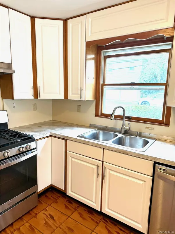 12 S Buckhout ST #1, Irvington, NY 10533