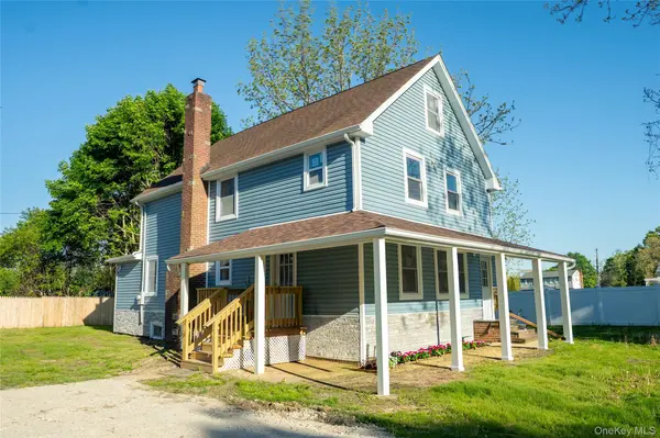 2144 Ocean AVE, Ronkonkoma, NY 11779