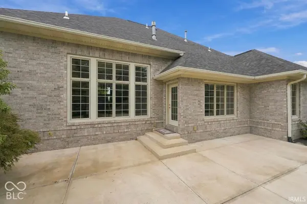109 Jade DR, Yorktown, IN 47396