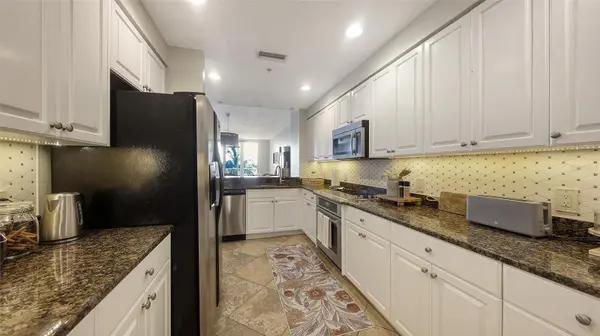 606 RIVIERA DUNES WAY #207, Palmetto, FL 34221