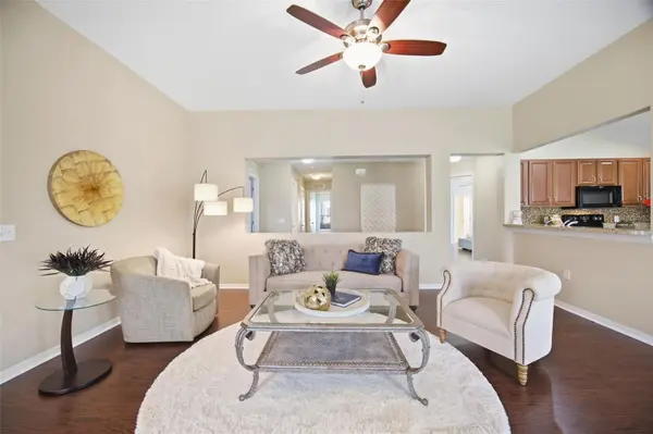 5249 MOON SHELL DR, Apollo Beach, FL 33572