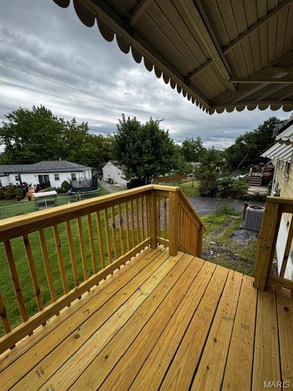 7051 Circleview DR, Affton, MO 63123