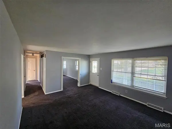 404 Duchesne AVE, O'fallon, MO 63366
