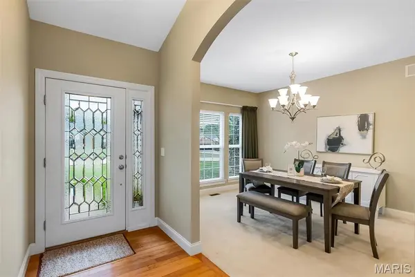831 Autumn Rise, Columbia, IL 62236