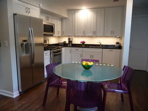 Address not disclosed, Chicago, IL 60622