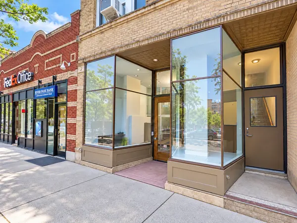 1311 E 57th ST, Chicago, IL 60637