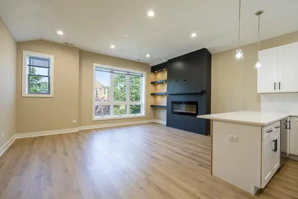 6621 S Drexel AVE, Chicago, IL 60637
