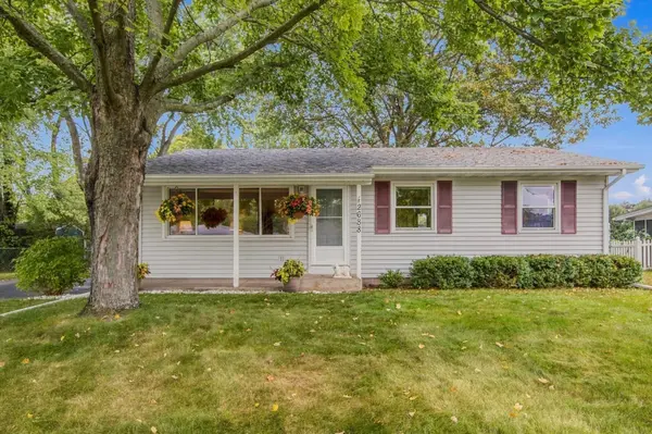 2688 Cedar AVE, White Bear Lake, MN 55110
