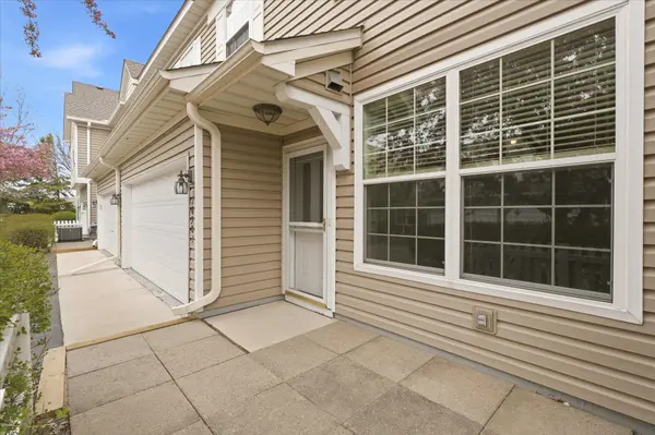 18902 96th PL N, Maple Grove, MN 55311