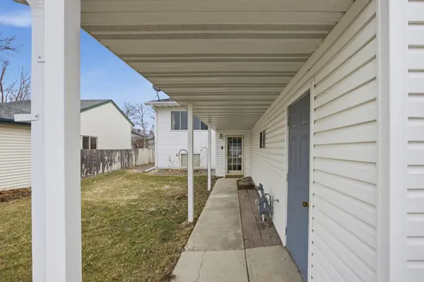 2155 4th AVE E, West Fargo, ND 58078