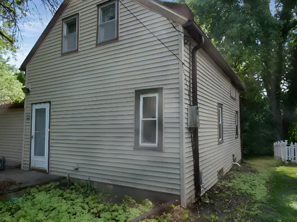 1401 12th AVE, Newport, MN 55055