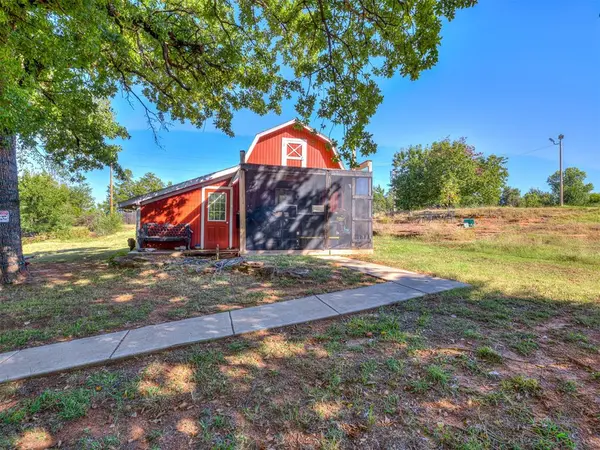 12724 S Coltrane RD, Edmond, OK 73034