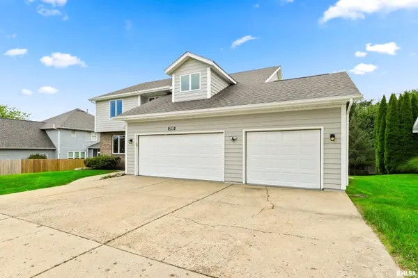2910 W WILDLIFE DR, Peoria, IL 61614