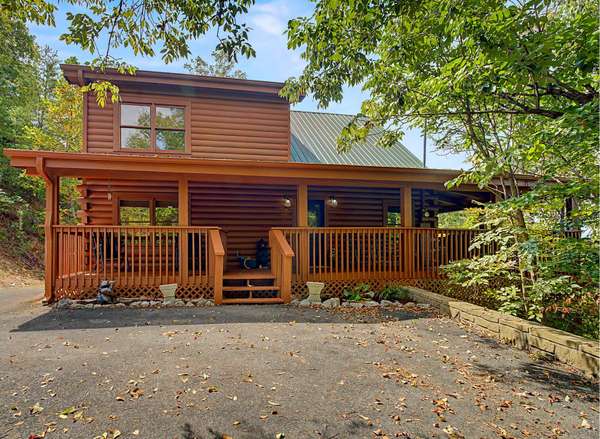 1038 Willard Way, Sevierville, TN 37876