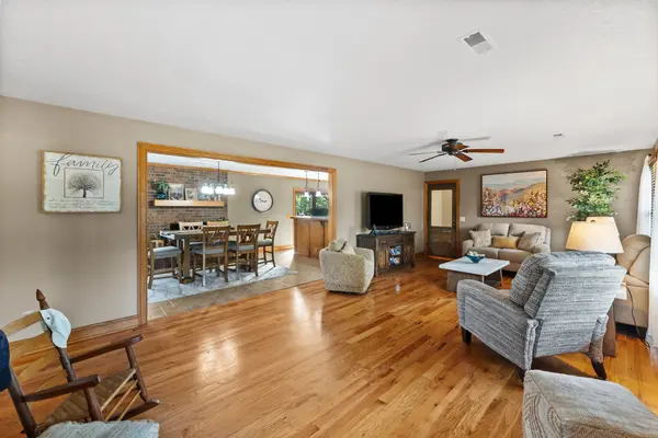 489 Page Dr, Mount Juliet, TN 37122