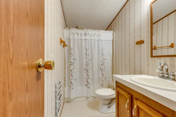 5898 Highway 100 #W, Pleasantville, TN 37033