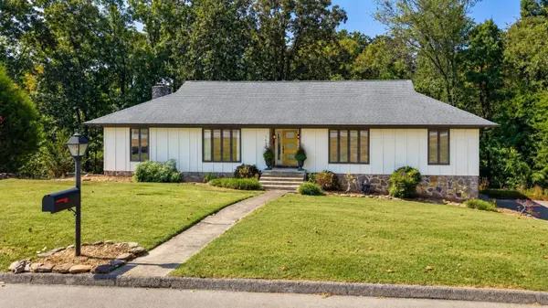 1610 Starboard Drive, Hixson, TN 37343