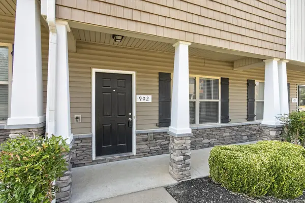 902 Beavercreek Way, Antioch, TN 37013