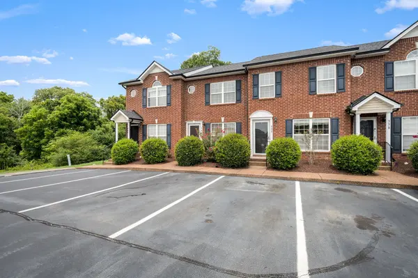 340 Stewarts Landing Cir, Smyrna, TN 37167