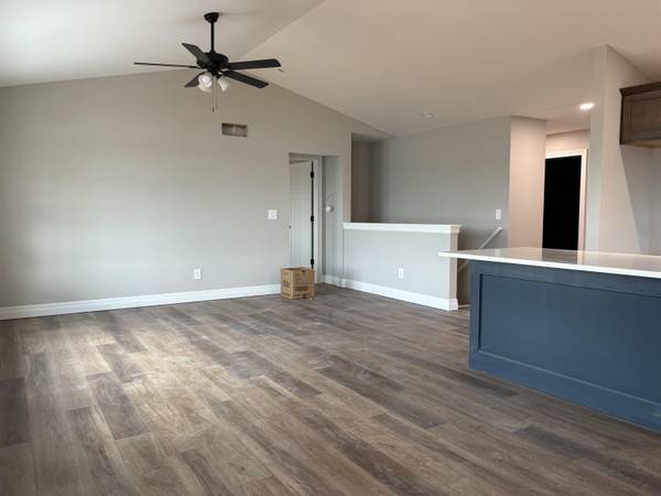 113 E Hickam St, Derby, KS 67037