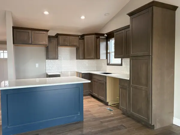 113 E Hickam St, Derby, KS 67037