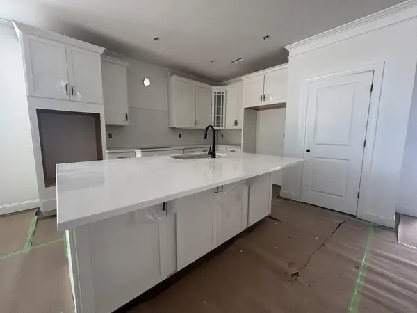 1913 Paul Revere DR, Moore, SC 29369