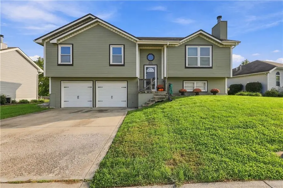 1007 Golden AVE, Excelsior Springs, MO 64024