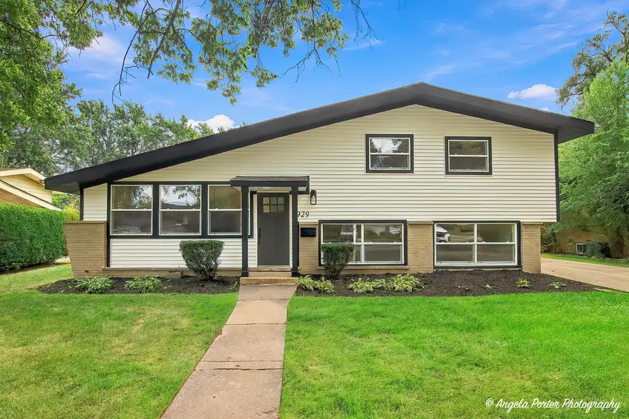 2929 Central RD, Glenview, IL 60025
