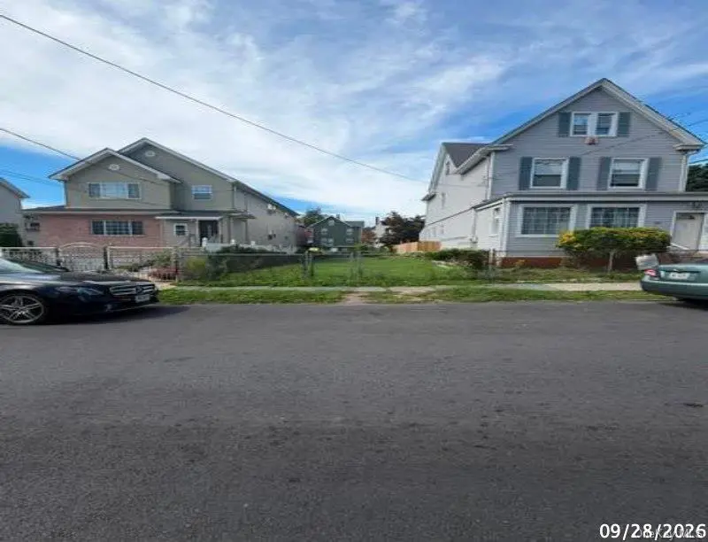 404 S 1st AVE, Mount Vernon, NY 10550