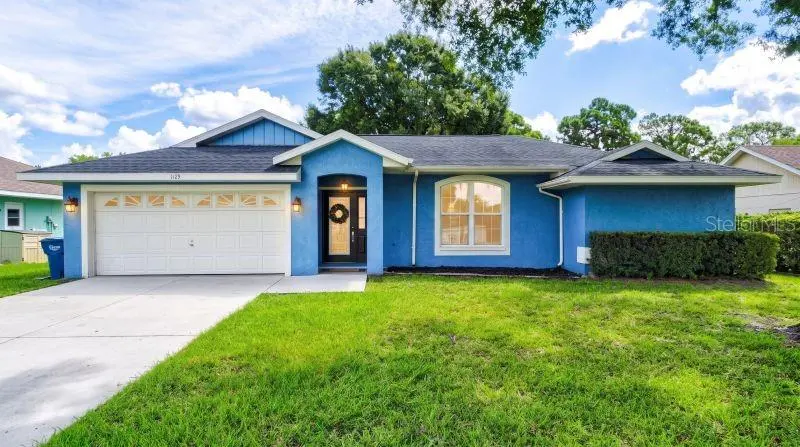 7129 QUEEN PALM CIR, Sarasota, FL 34243