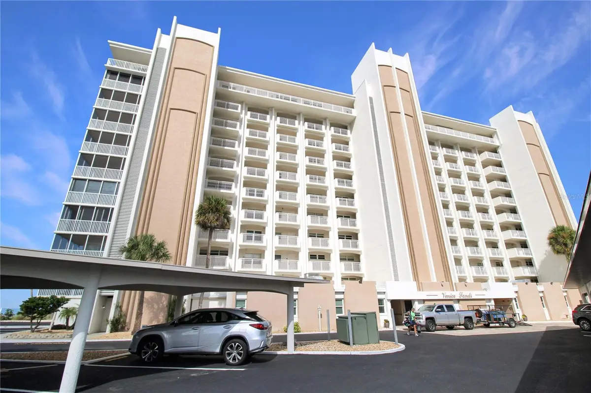 633 ALHAMBRA RD #701, Venice, FL 34285