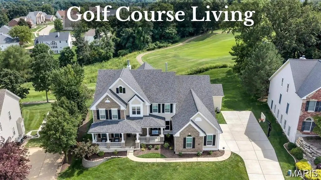 9217 Caddyshack CIR, Sunset Hills, MO 63127