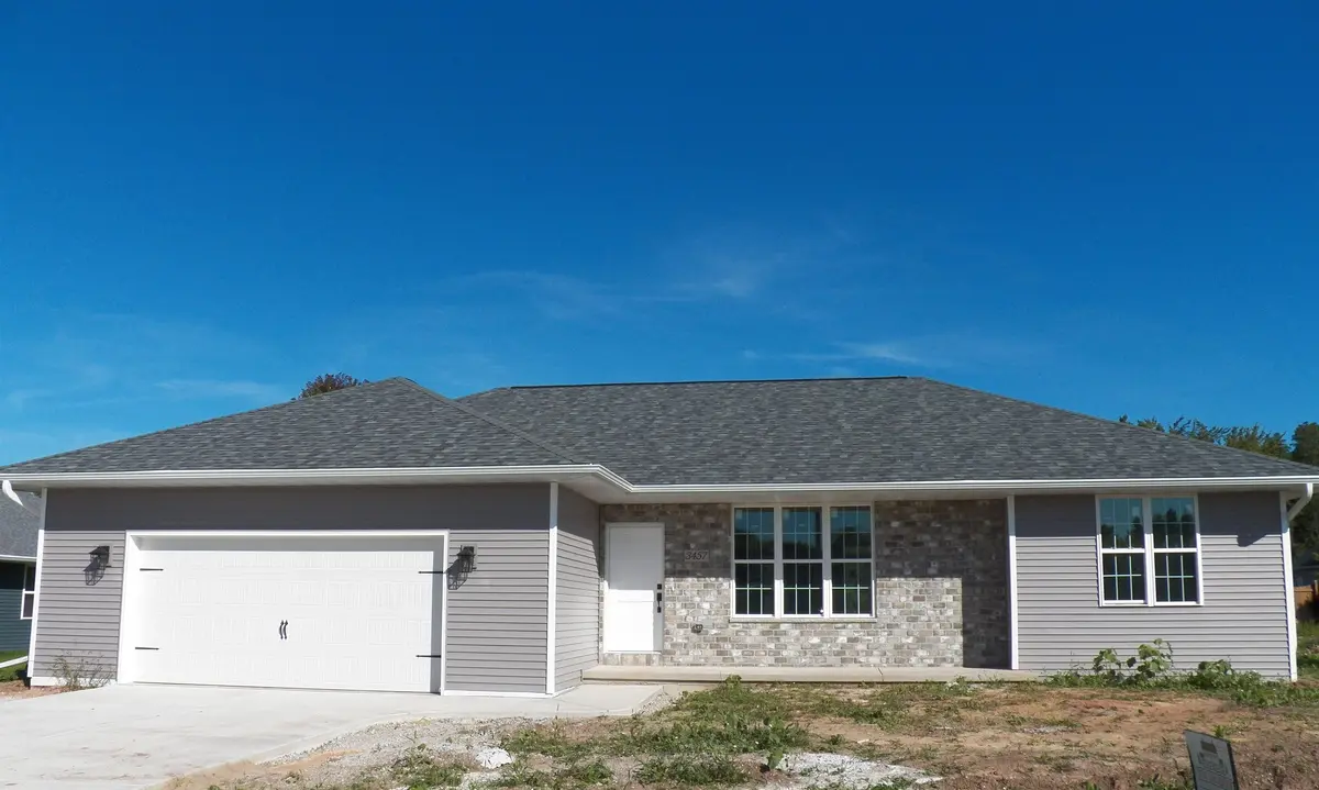 3457 PAULA ST, Green Bay, WI 54311-6142