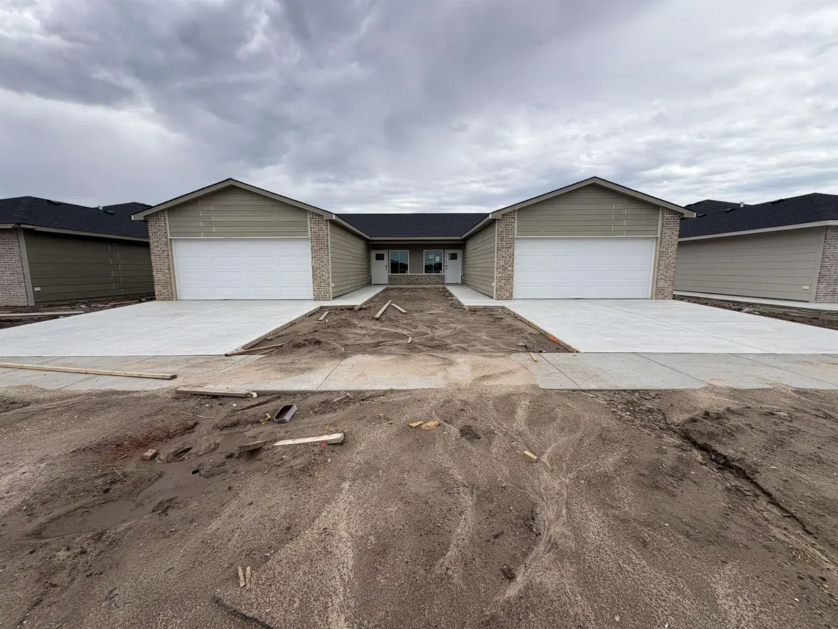 2912 S Denene, Wichita, KS 67215