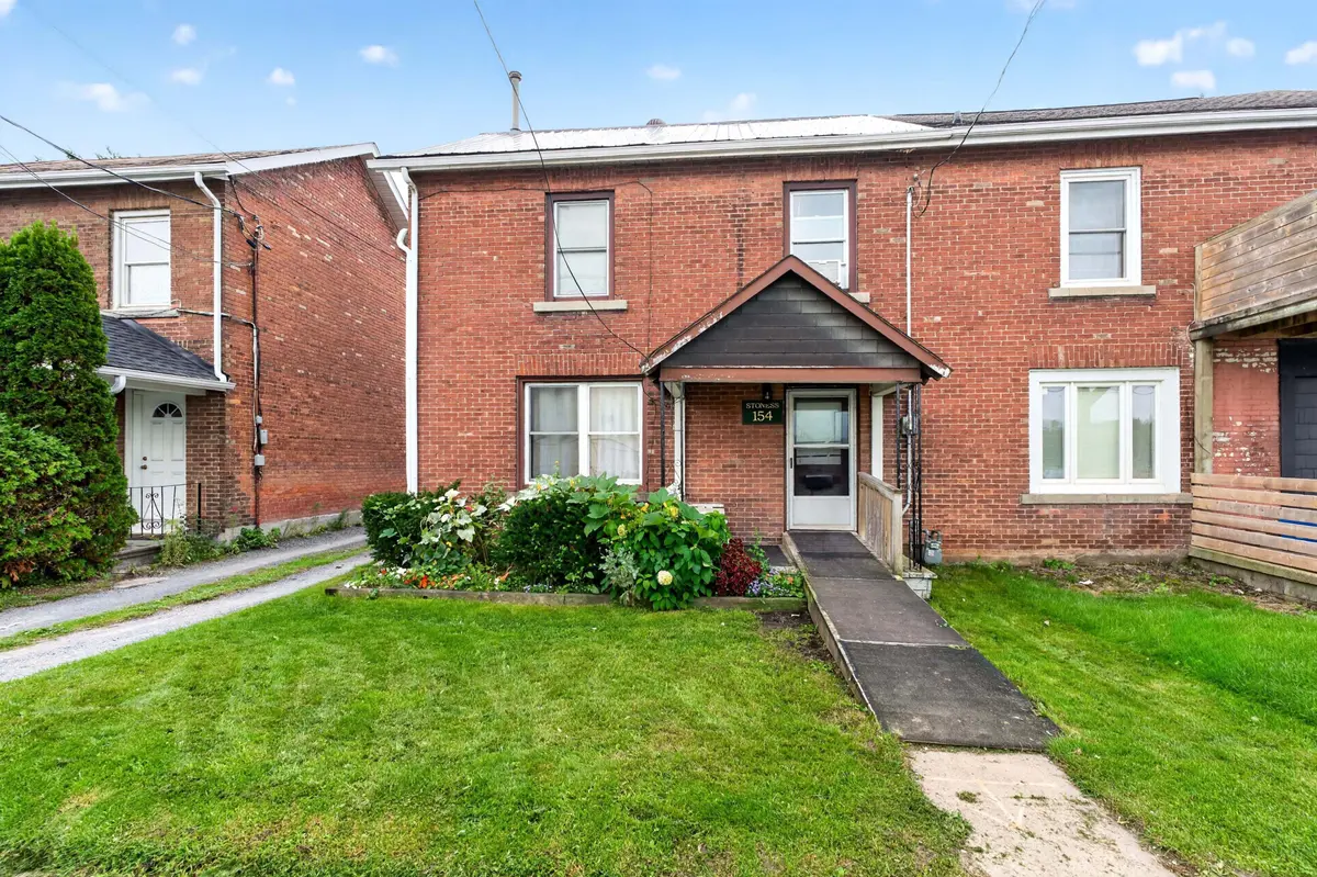154 Stephen ST, Kingston, ON K7K 2C7