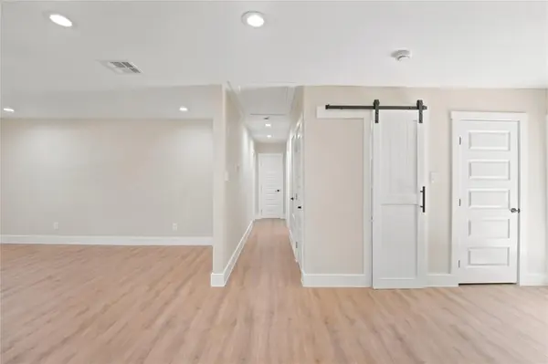 125 Discovery LN, San Marcos, TX 78666