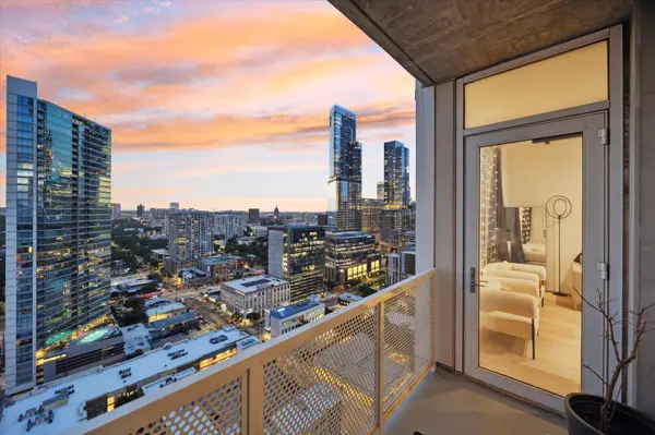 301 West Ave #2502, Austin, TX 78701