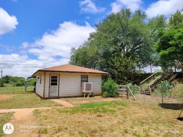 601 East Austin ST, Llano, TX 78643