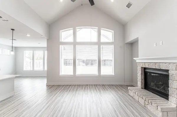 822 Wild Pecan LOOP, Buda, TX 78610