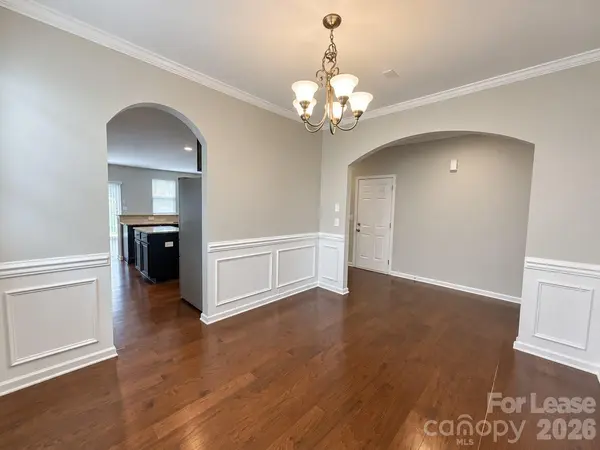 1109 Wainscott DR, Waxhaw, NC 28173