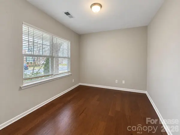1109 Wainscott DR, Waxhaw, NC 28173