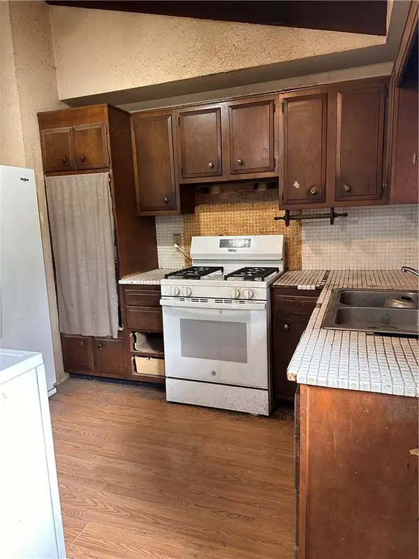 7044 Coronado ST, Kansas City, MO 64152